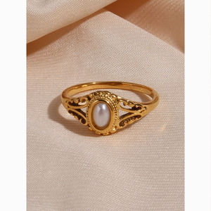 18K Gold | Pearl Ring | Hollow Texture | Tarnish Free